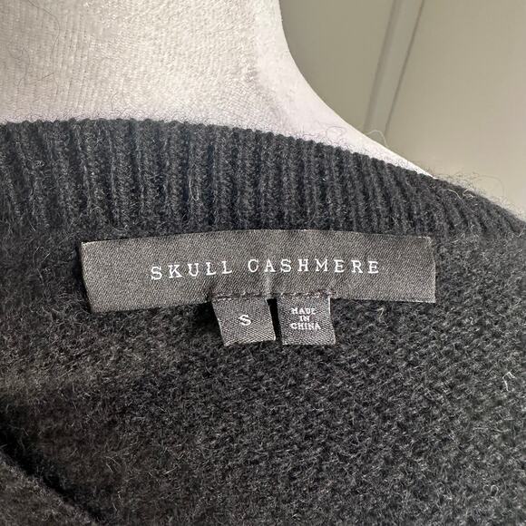 Skull Cashmere Black Sz Small Edgy 100% Cashmere Sweater Designer Luxe Knit - Picture 6 of 6